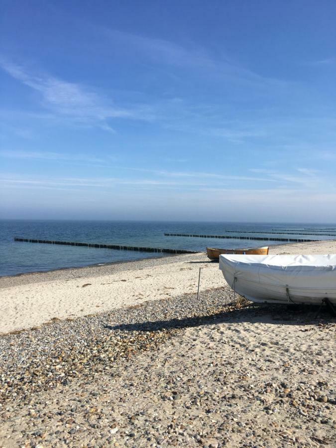 Ostseebungalow-Peters Börgerende-Rethwisch Buitenkant foto